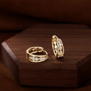 Dames Koper Zirconia Holle Klaver Geometrische Ruit Creolen Mode Goud Sieraden Cadeau