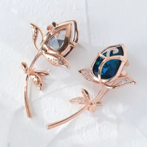 Elegant rose gold crystal flower brooch, sparkling blue and clear zircon fashion jewelry for women.