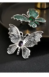 Élégante broche papillon en zircon pour femmes, épingle en cristal étincelant pour manteau et robe.