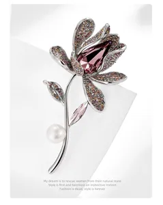 Elegant luxury crystal freshwater pearl orchid brooch, exquisite detail accessory for women.