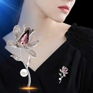 Elegant luxury crystal pearl flower brooch pin for women fashion dress accessories main view