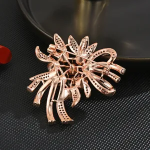 Rose gold tone flower brooch pin elegant coat accessory sparkling crystal rhinestone jewelry