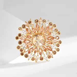 Luxuriöse Retro Feuerwerk Blume Brosche, elegante goldfarbene Kristall Kleidung Nadel.