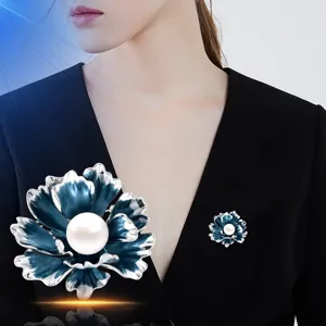 Vintage Chinese style gradient peony flower pearl brooch for women elegant suit accessory
