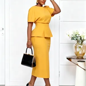 Elegante abito midi bodycon giallo brillante a maniche corte peplo per donne raffinate