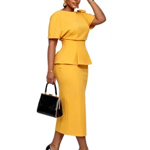 Elegante completo abito peplo giallo a maniche corte con gonna a tubino per donne in carriera