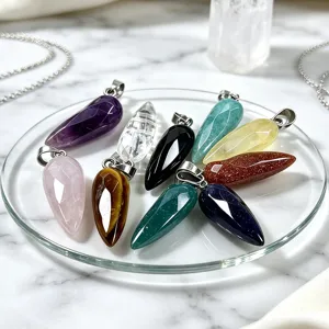 Pendentif en cristal facetté naturel goutte pierre précieuse accessoires bijou DIY vue principale