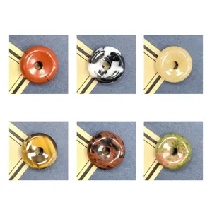 Naturstein Donut Anhänger, Edelstein Friedensschnalle Charms für DIY Halskette Schmuck.