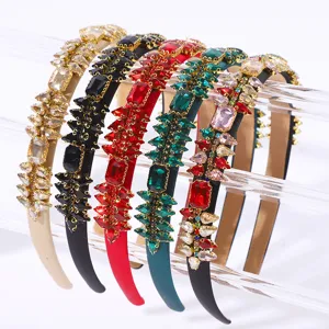 Serre-Tête en Strass Luxueux Vintage Pour Femmes Luxe Léger Bandeau Cheveux en Alliage de Satin Rétro Élégant Accessoires de Tête de Fête Quotidiens