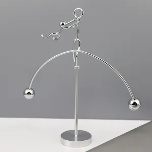 Creatief Fysica Balans Man Speelgoed Metalen Bureaublad Ornament Educatief Wetenschappelijk Speelgoed voor Kinderen
