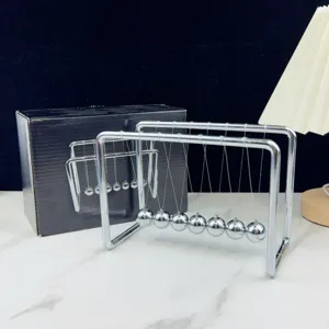 Cuna de Newton de Metal Bolas de Equilibrio Decoración de Escritorio Juguete