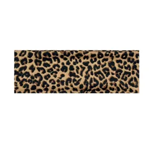Fascia per capelli sportiva con stampa leopardata classica, accessorio quotidiano per donna.