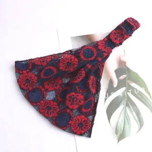 Fascia larga in pizzo sottile coreana con motivo floreale cavo accessori per capelli moda