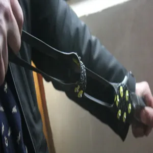 Outdoor Antirutsch Eiskrallen Schuhüberzüge, Silikon Schnee Spikes für Wanderstiefel.
