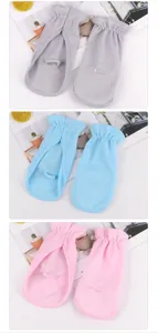 Detailed view of breathable sun protection fingerless gloves in multiple colors for outdoor cycling.