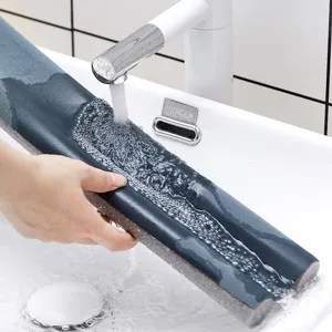 Bande d'étanchéité imperméable pour bas de porte bourrelet de porte pour salle de bain.