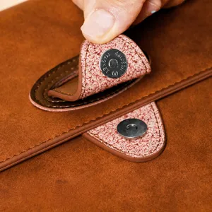 A4 leather document bag business file folder with magnetic snap closure for office use