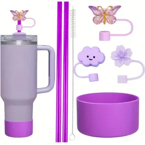 Set d'accessoires pour mug isotherme violet avec poignée, pailles, brosse et jolies embouts.
