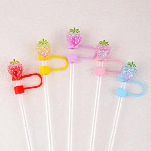 Vue détaillée de couvercles de paille de fruit 10mm, embouts de paille PVC réutilisables.