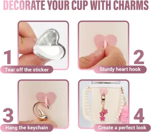Detalle de instrucciones del gancho con dijes para taza para decorar fácilmente tu vaso.