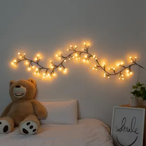 Catena luminosa LED a ramo per decorazione di camera da letto, luci calde per feste e vacanze.