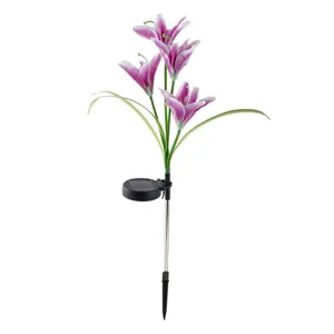 Lampe solaire de jardin lys LED piquet de fleurs exterieur pour decoration de pelouse