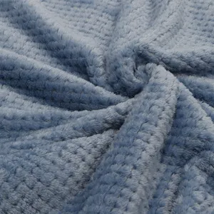 Suave manta polar azul para mascotas, alfombra cálida para perros con textura de gofre todo año.