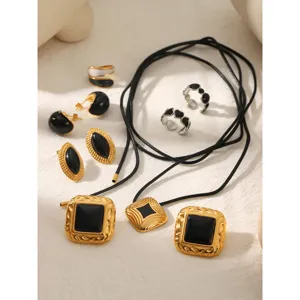 Ensemble de bijoux en acier inoxydable goutte huile noir hiver, boucles d'oreilles et collier.