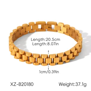 Gold stainless steel link bracelet detail view, length 20.5cm, stylish jewelry accessory.