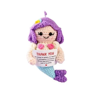 Poupée sirène au crochet mignonne décoration de bureau dessin animé cadeau idéal