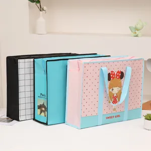 Large cute cartoon waterproof non-woven storage bag, thick travel luggage tote for home.