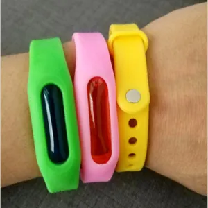 Détails de bracelet anti-moustique en silicone, répulsif portable extérieur pour enfants.