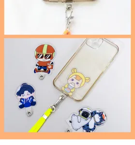 Transparentes TPU Handy Umhängeband Patch Set mit süßen Cartoon Motiven und klarer Handyhülle.