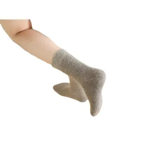 Warme gestrickte Wadenstrümpfe für Kinder im Winter, bequeme Wollsocken für Kleinkinder Ansicht