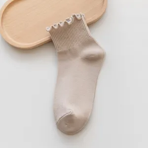 Beige Damen Kurzsocken mit Rüschenrand japanischer Stil süße Strick Socken im Sommer