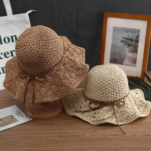 Chapeau de Paille Soleil Grand Bord Été Femme Chapeau Plage Tissé à Main Ajustable Protection UV Nœud Ruban Paille