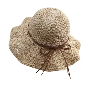 Chapeau de paille tissé d'été avec nœud marron, chapeau de soleil élégant pour plage.
