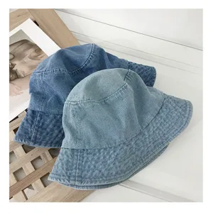 Korean style denim bucket hat for men and women, spring and summer sun protection basin hat.