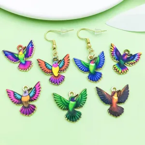 Bunte Öltropfen Kolibri Legierung Anhänger DIY Schmuck Ohrringe Zubehör für kreatives Basteln.