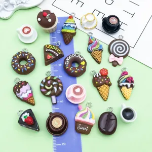 Gemengde hars cartoon simulatie ijs donut koffiekopje hangers voor DIY sieraden maken.