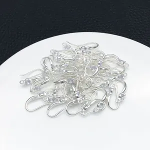 Ganci per orecchini DIY in argento con zirconi cubici brillanti per la creazione di gioielli.