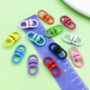 Colorful alloy swivel 8-shape buckle keychain DIY pendant jewelry accessories detail view