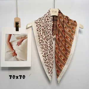 Vintage printed square scarf for women retro silk scarf neckerchief 70x70cm detail