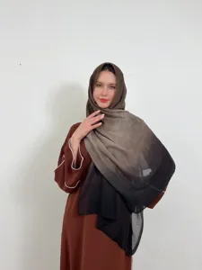 Elegante Sciarpa Hijab in Chiffon Sfumato Morbido Modello Scialle Lungo Copricapo Donna