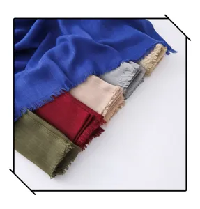 Multi-color slub long scarf detail, lightweight breathable texture with fringe hem.