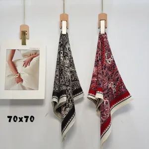 Retro paisley print silk feel square scarf 70x70cm stylish fashion neckerchief for women