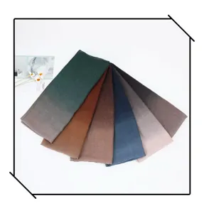 Sciarpa lunga in chiffon sfumato scialle versatile accessorio moda tessuto morbido