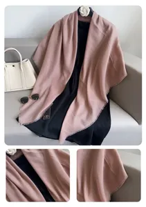 Elegante effen vierkante sjaal met korte franjes, vintage Koreaanse stijl sjaal voor moderne dames.