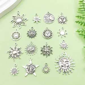 Pendentifs et breloques soleil en alliage argent antique détails pour bijoux de bricolage.