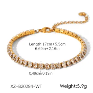 Bracciale tennis in acciaio inossidabile bagnato oro 18k con zirconi cubici ovali lucidi.